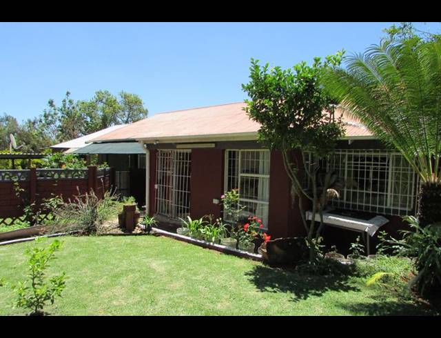 6 BEDROOM HOUSE FOR SALE IN WHITE RIVER EXT 3